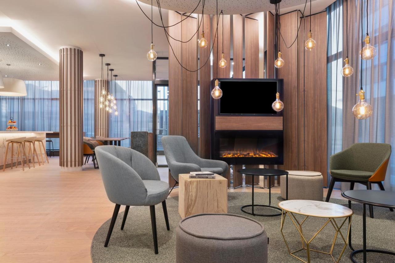 By Marriott East Appart hôtel