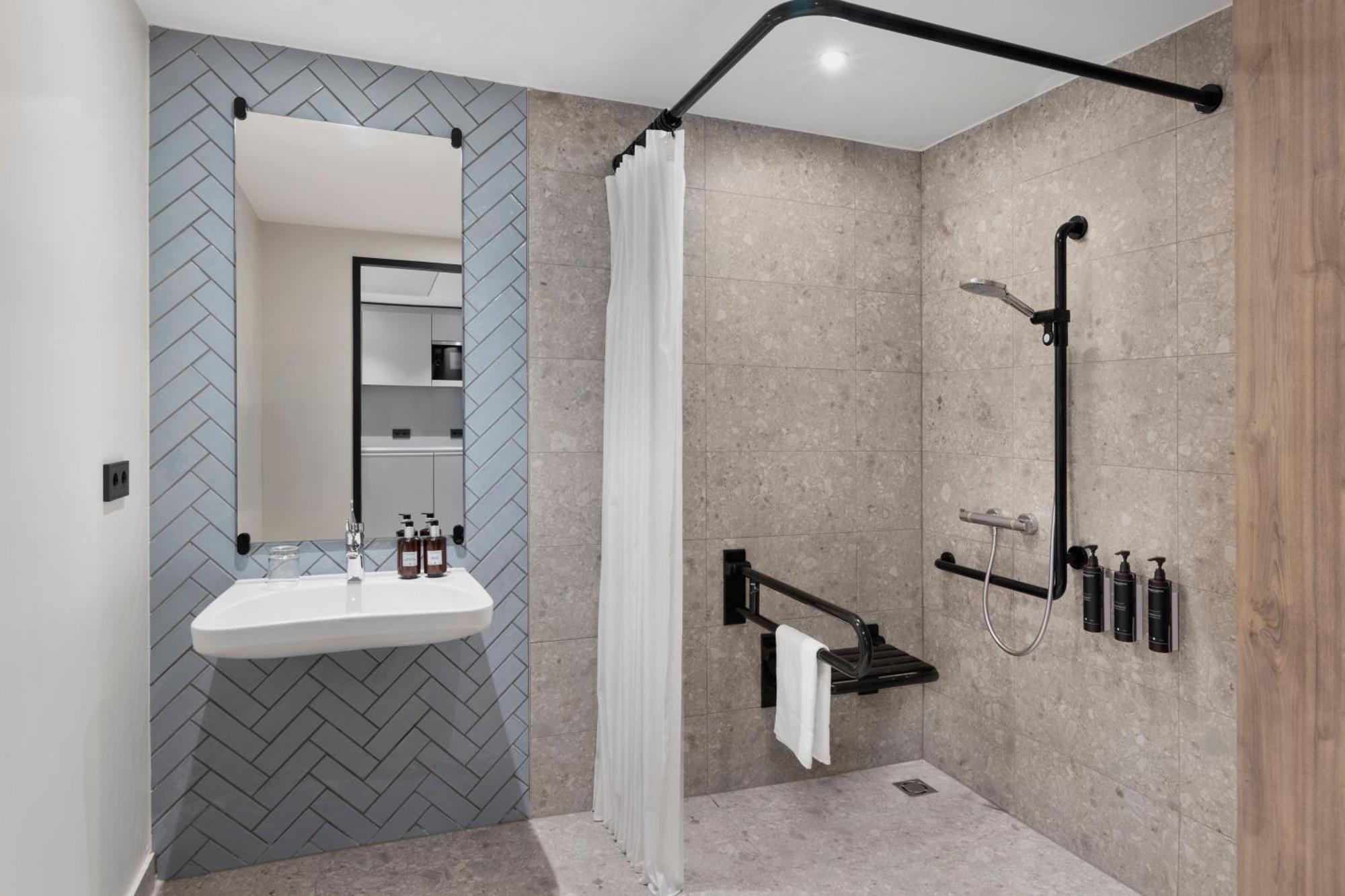 By Marriott East Appart hôtel 4*