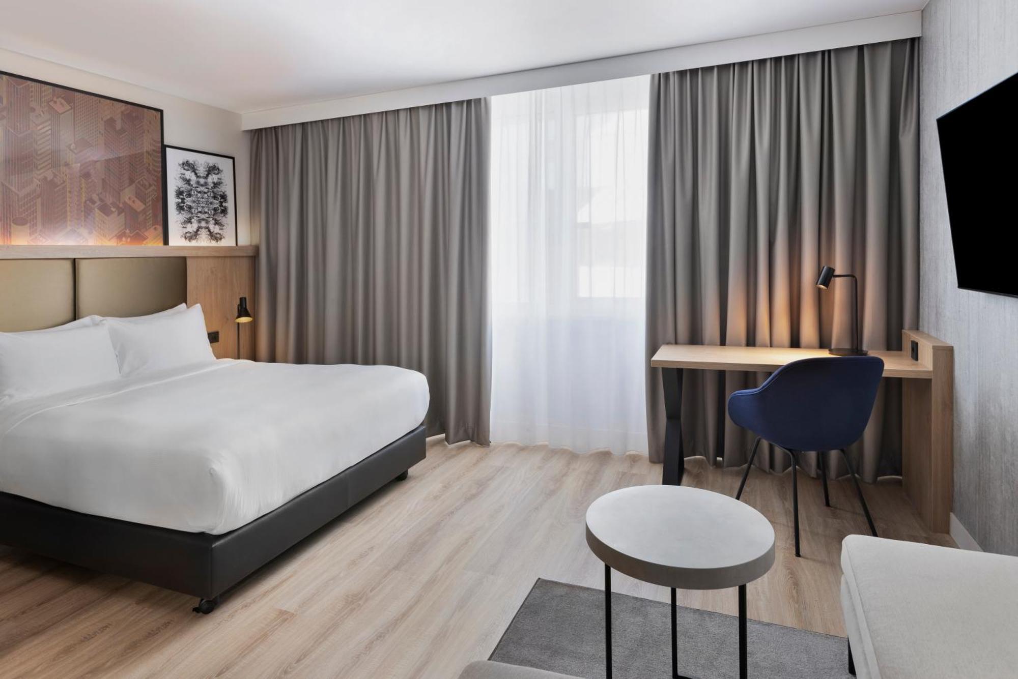 By Marriott East 4* Vienne